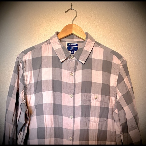 Men’s L long sleeve button down - Picture 1 of 3